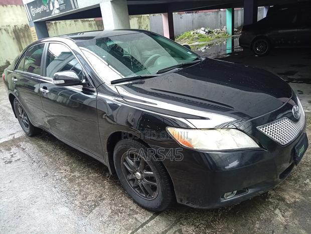 Toyota Camry 2010 Black