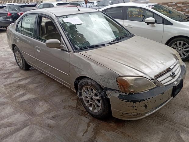 Honda Civic 2003 Gold