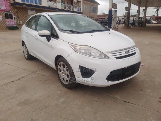 Ford Fiesta 2013 White