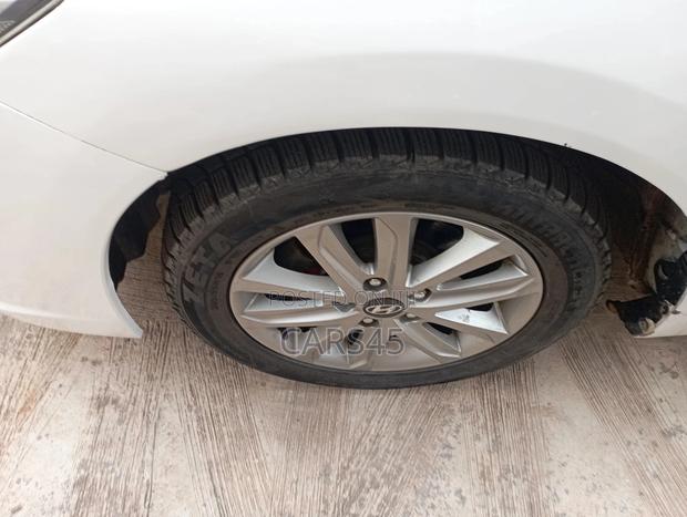 Honda Civic 2015 White