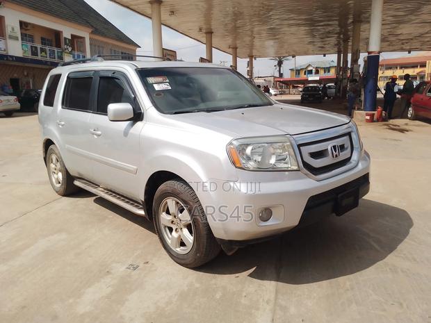Honda Pilot 2010 Gray