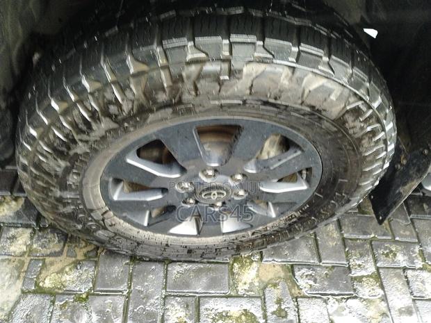 Toyota Land Cruiser Prado 2024 Black