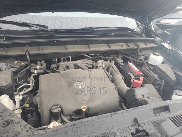 Toyota Highlander Limited 2022 Black