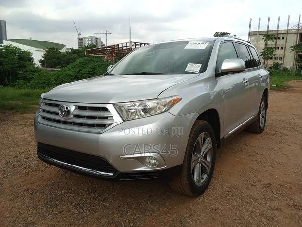 Toyota Highlander 2012 Silver