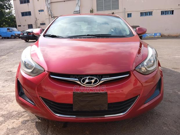 Hyundai Elantra 2016 Red