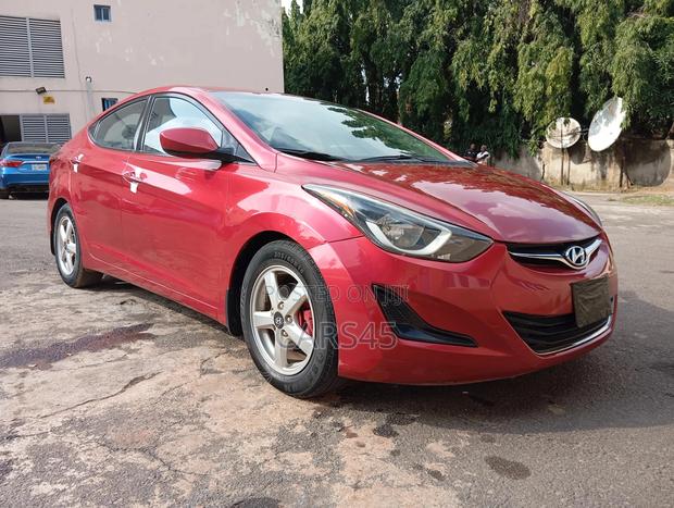 Hyundai Elantra 2016 Red