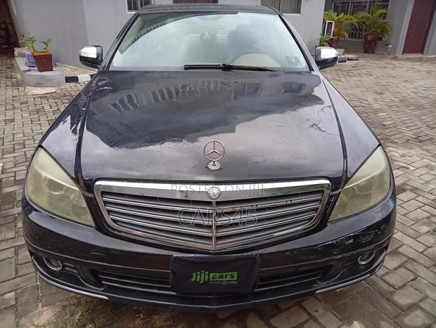 Mercedes-Benz C300 2008 Black