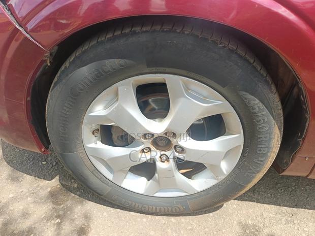 Honda Crosstour 2010 Red