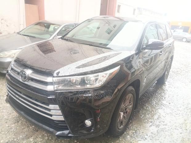 Toyota Highlander Limited Platinum 4x4 V6 (3.5L 6cyl 8A) 2017 Black