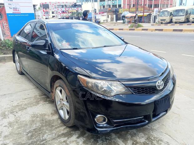 Toyota Camry 2014 Black