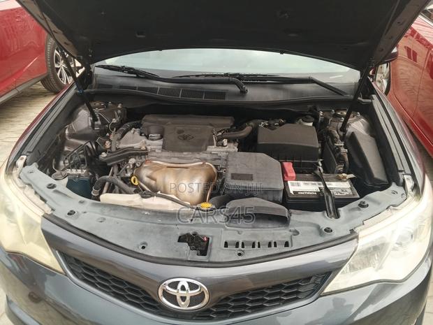 Toyota Camry 2014 Gray