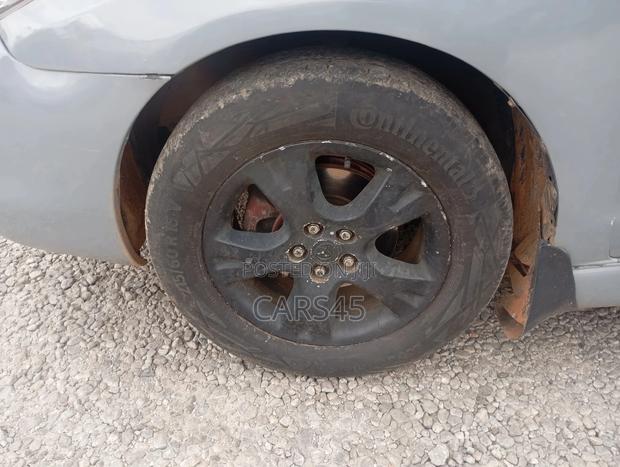 Toyota Matrix 2006 Gray