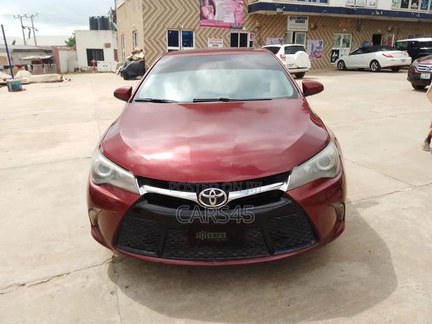 Toyota Camry 2015 Red