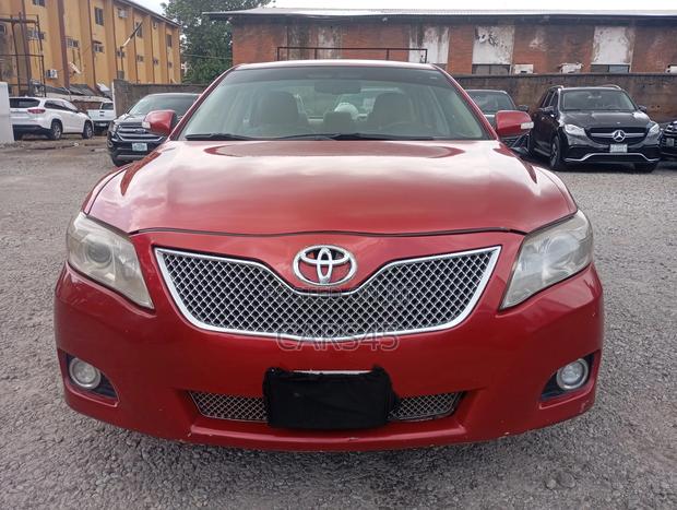 Toyota Camry 2009 Red
