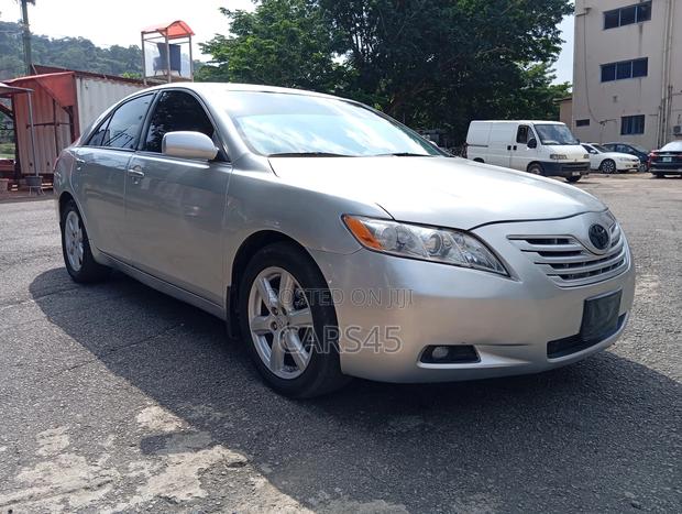 Toyota Camry 2007 Silver