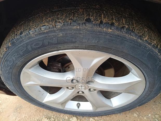 Toyota Venza 2009 Brown