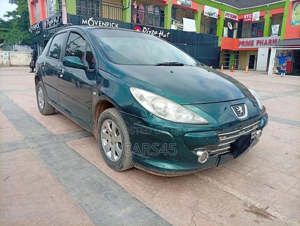 Peugeot 307 2008 Green