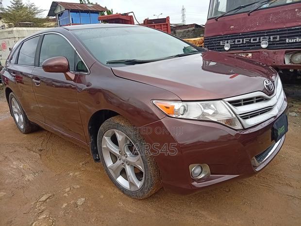 Toyota Venza 2009 Brown