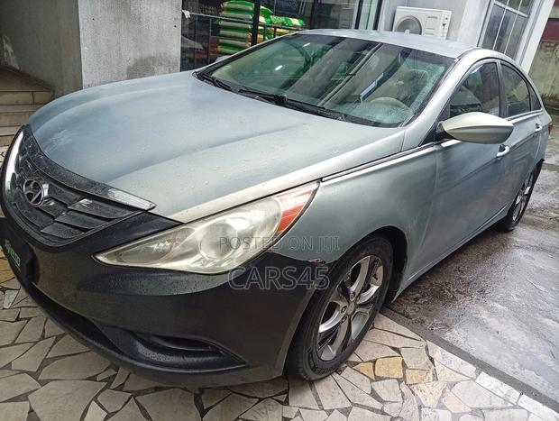 Hyundai Sonata 2012 Silver
