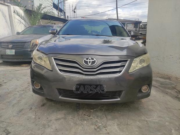 Toyota Camry 2007 Gray