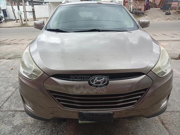 Hyundai Tucson 2011 Gray