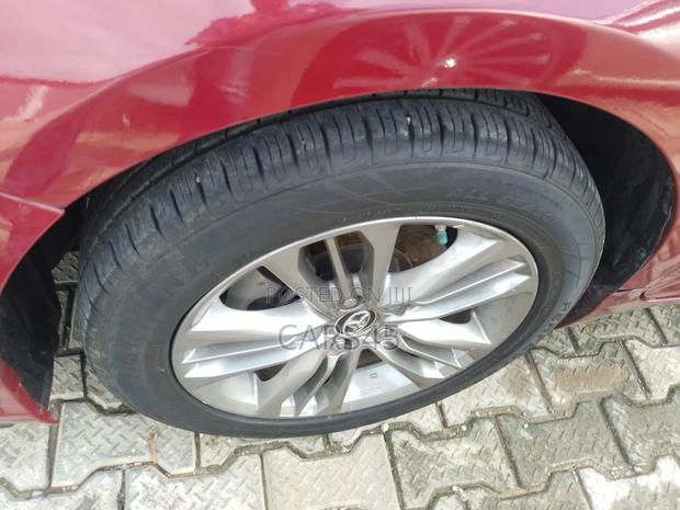 Toyota Camry 2014