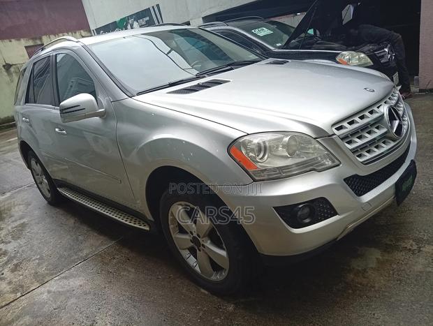 Mercedes-Benz M Class 2011 Silver