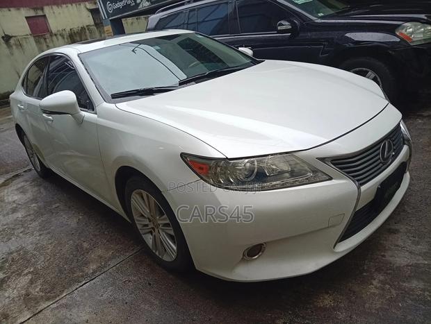 Lexus ES 2014 White