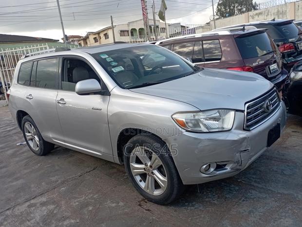 Toyota Highlander 2008 Silver