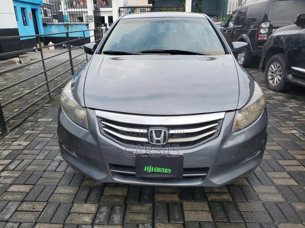 Honda Accord 2009 Gray