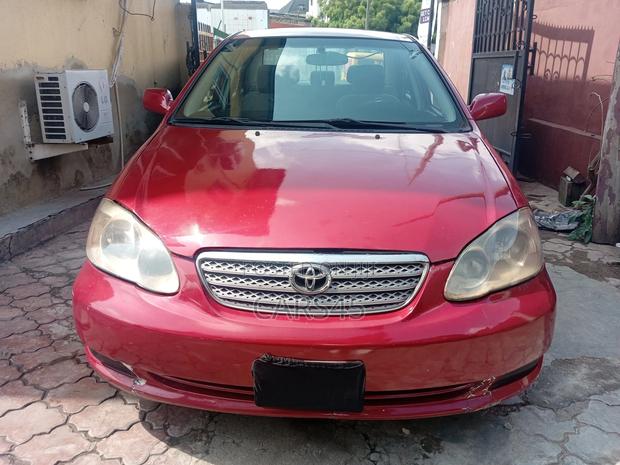 Toyota Corolla 2005 Red