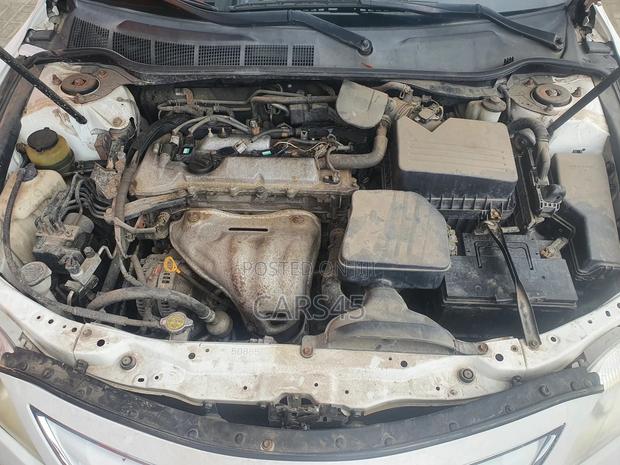 Toyota Camry 2011 White