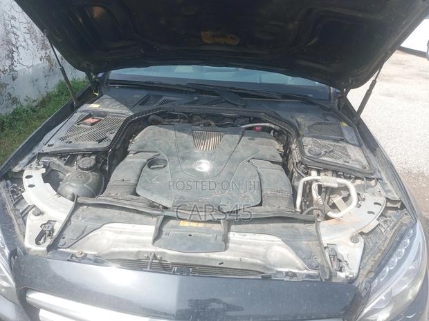 Mercedes-Benz C400 2016 Black