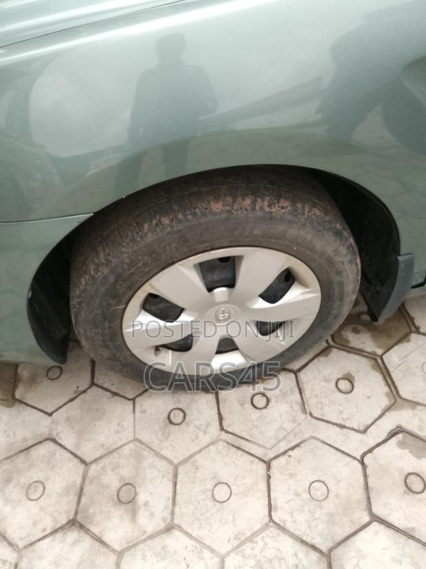 Toyota Camry 2009 Green