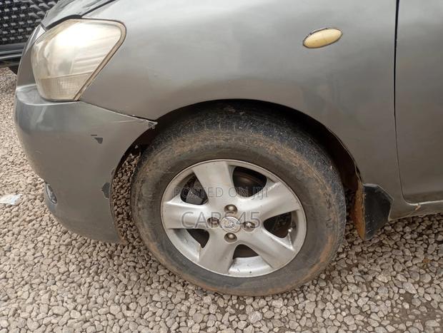 Toyota Yaris 2008 Gray