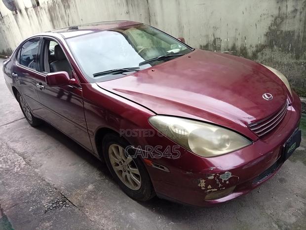 Lexus ES 2002 Red