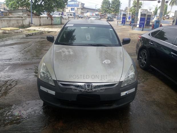 Honda Accord 2006 Silver