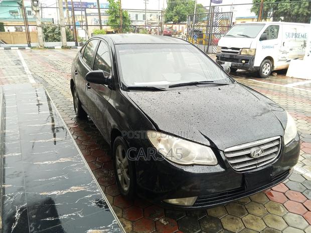 Hyundai Elantra 2010 Black