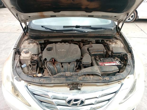 Hyundai Sonata 2013 White