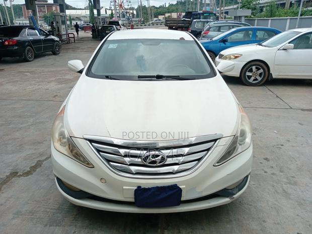 Hyundai Sonata 2013 White