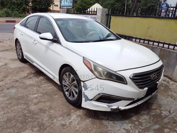 Hyundai Sonata 2015 White