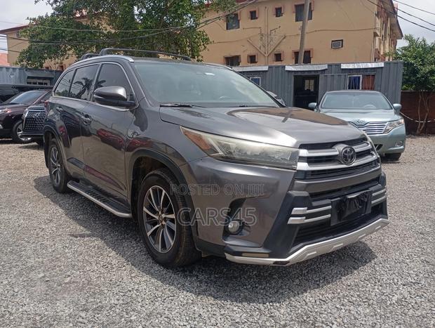 Toyota Highlander 2017 Gray