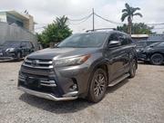 Toyota Highlander 2017 Gray for sale