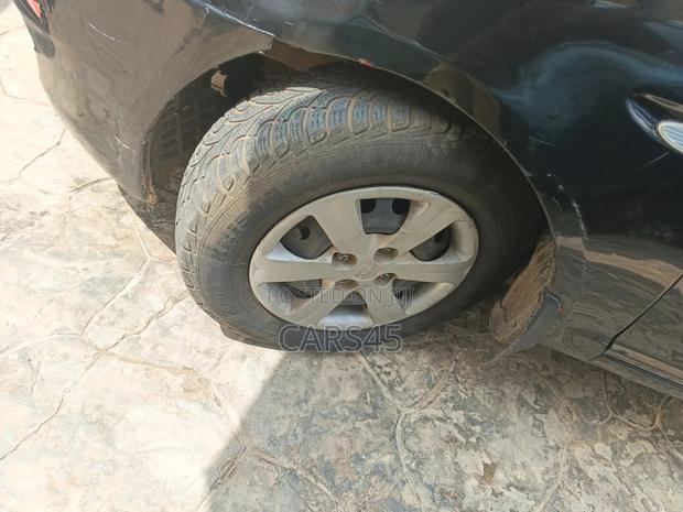Hyundai Accent 2009 Black