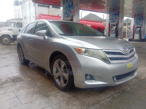 Toyota Venza 2015 Silver