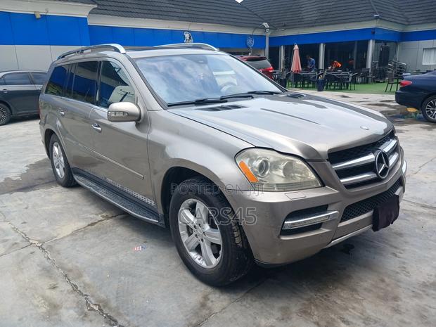 Mercedes-Benz GL-Class GL 450 2007 Gold