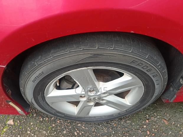 Toyota Camry 2014 Red