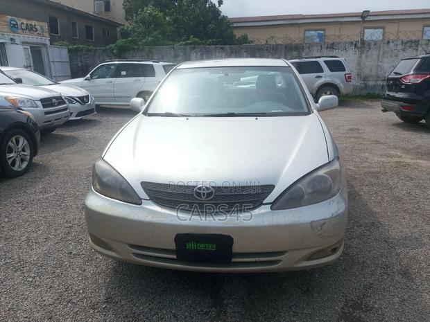 Toyota Camry 2003 Gray