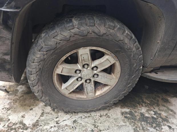GMC Yukon 2012 Black