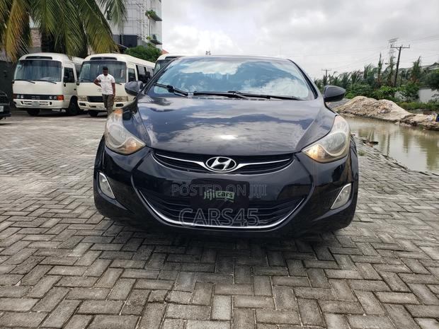 Hyundai Elantra 2012 Black